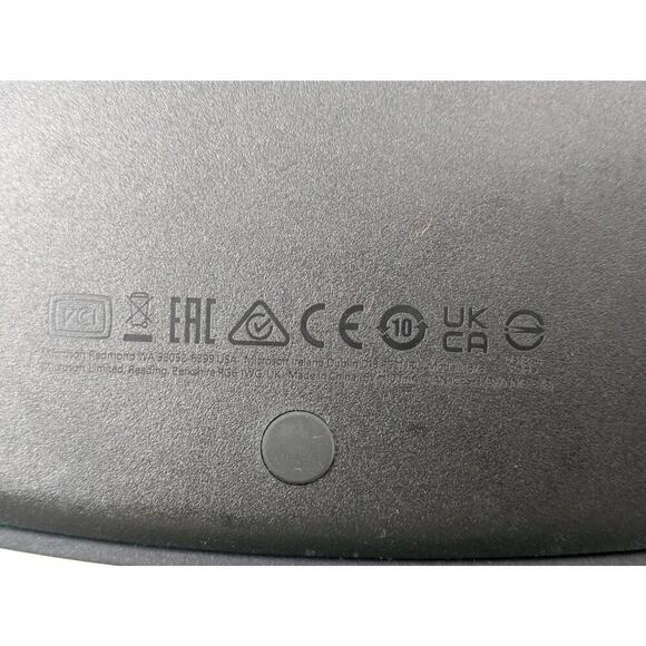 Microsoft LXM-00001 Model 1878 Wired USB 2.0 Ergonomic Keyboard Black - Picture 4 of 4